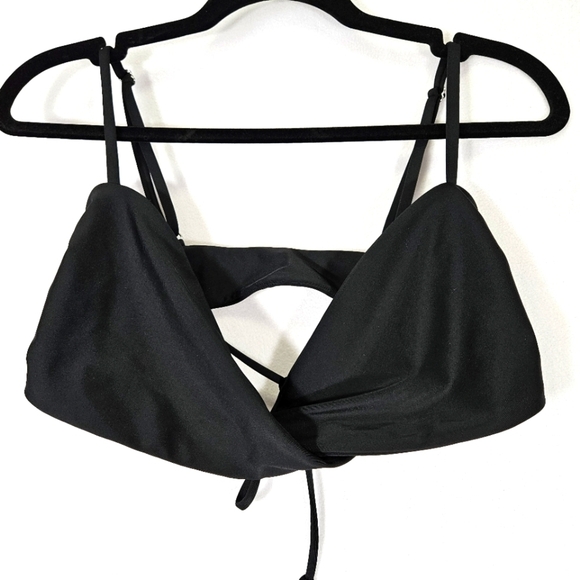 Revolve Cami and Jax Women's Black Swim Open Wrap Bikini Top Size S. - Picture 6 of 8